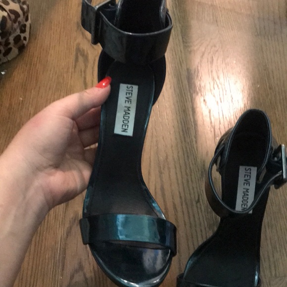 Steve Madden metallic green heels 6 stiletto - Picture 4 of 5